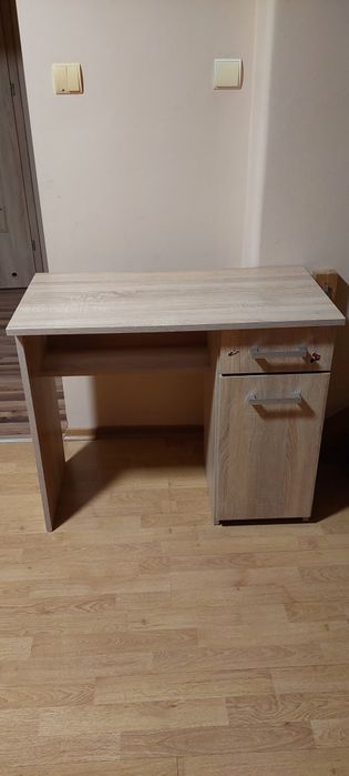 Biurko młodzieżowe