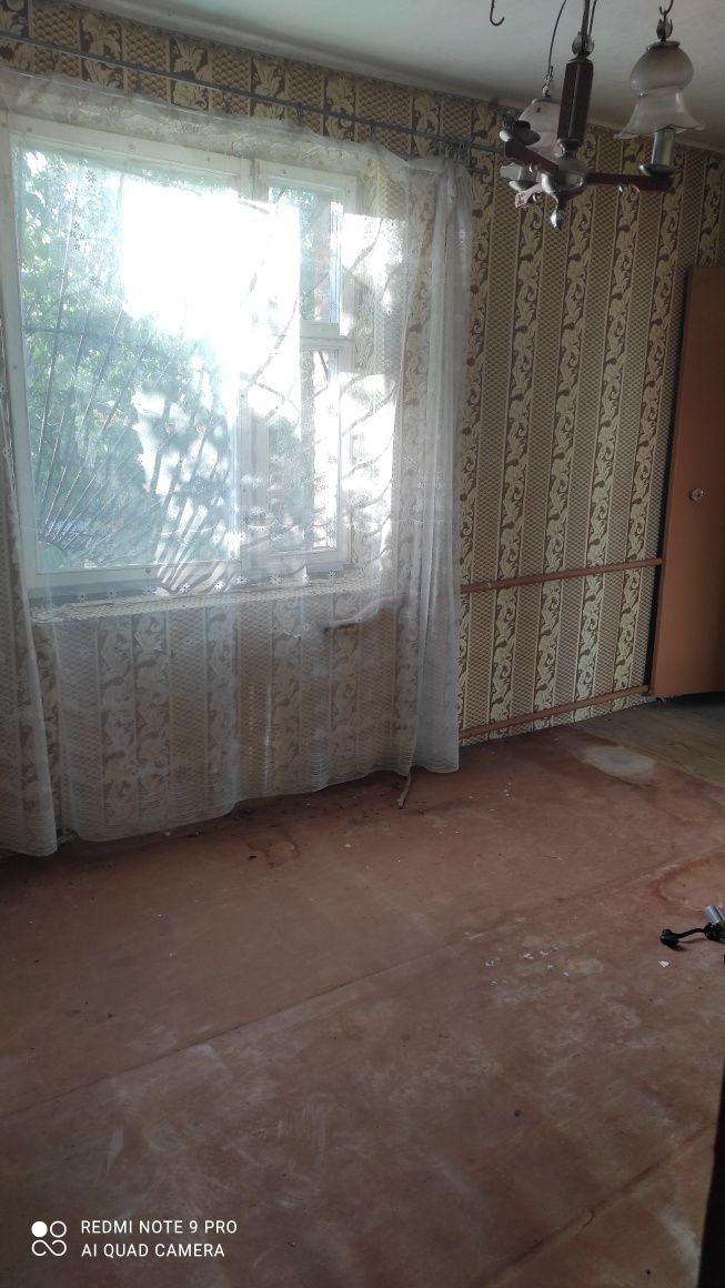 Продам будинок за містом