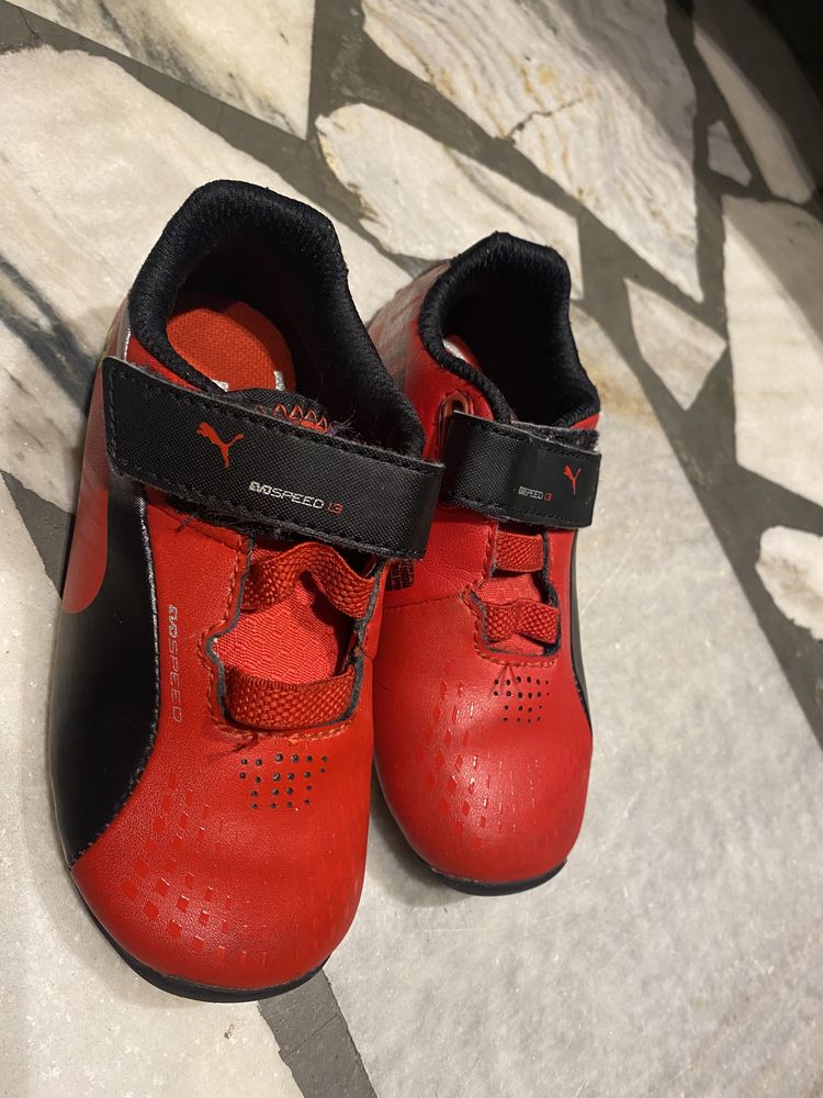 Buty dziecięce Puma Ferrari rozm.23