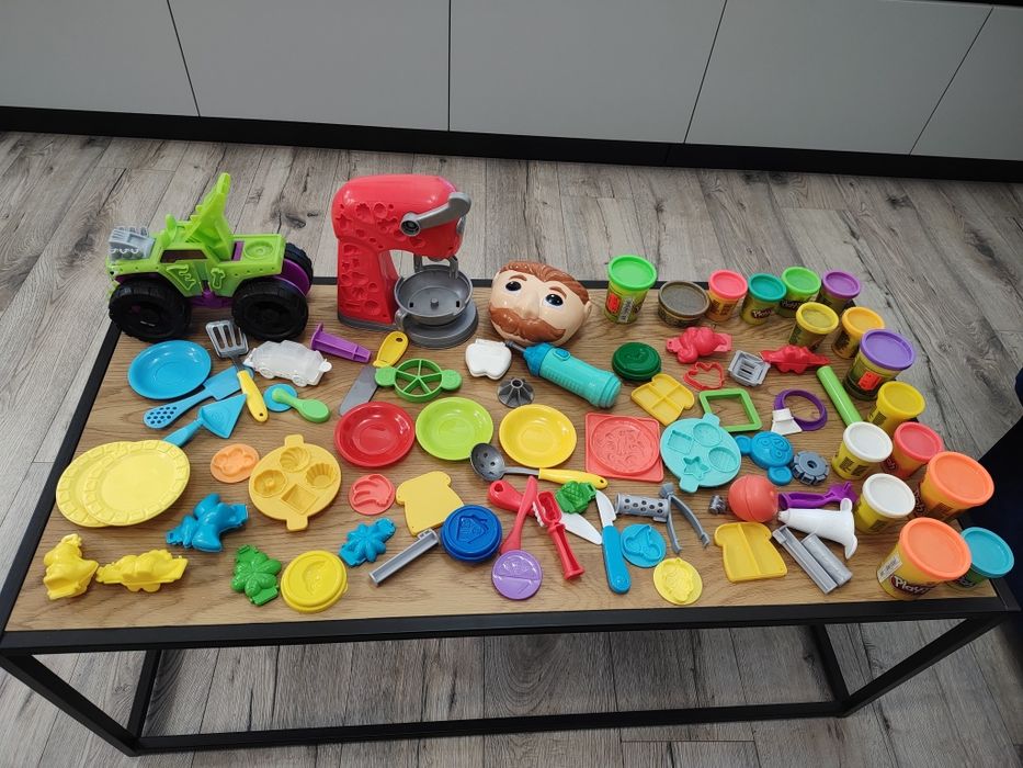 Ciastolina Play-Doh - wiele zestawów pomieszanych Play Doh

Nie wszyst