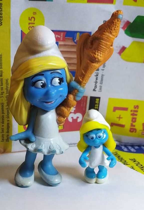 maskotki figurki 13 smerfów