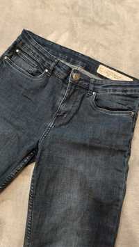 Jeansy skinny ciemno niebieskie medium waist