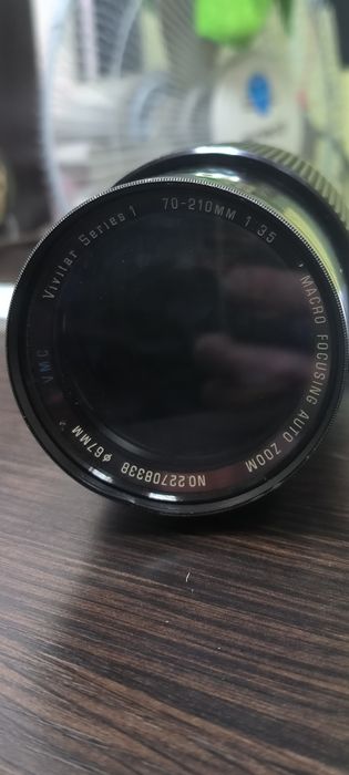 Объектив Vivitar series 1 , 70-210,1/35 vmc