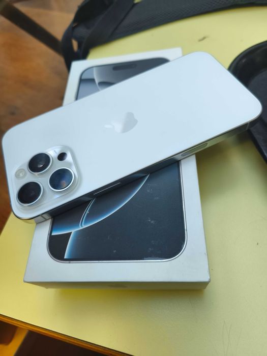 iPhone 16 pro Max 256gb 100% bateria