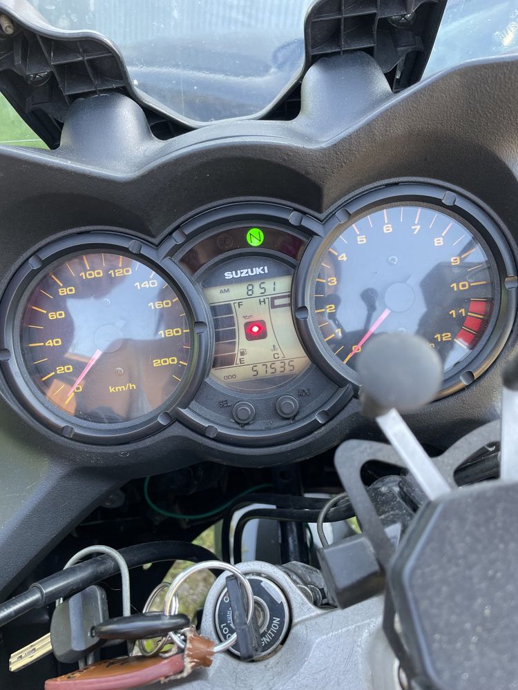 Suzuki V-Strom 650