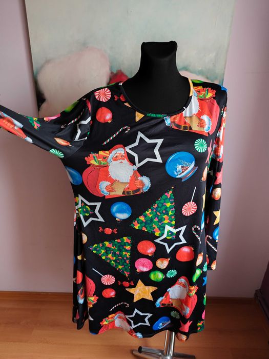 Sukienka świąteczna z Mikołajem kolorowa
