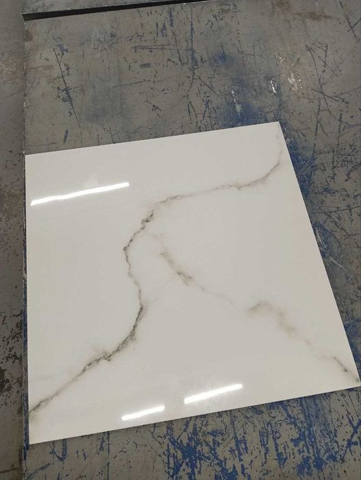 Белая Глянцевая Плитка под Мрамор На пол и Стены CARRARA 60х60 см