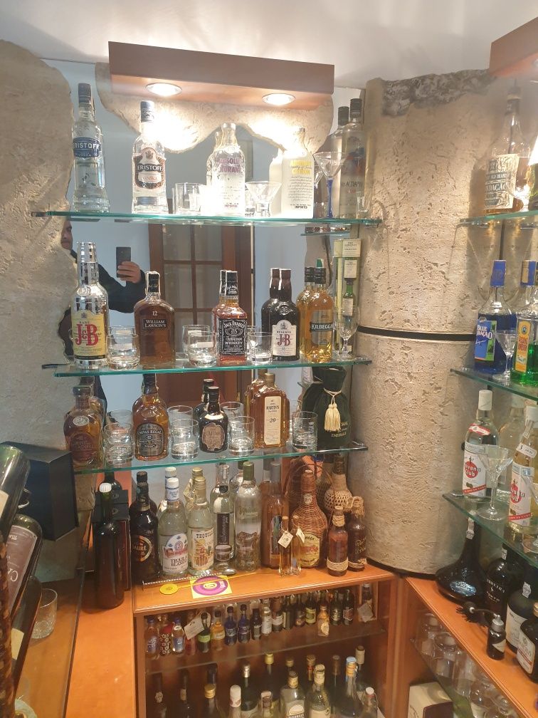 Bar de canto em Pedra