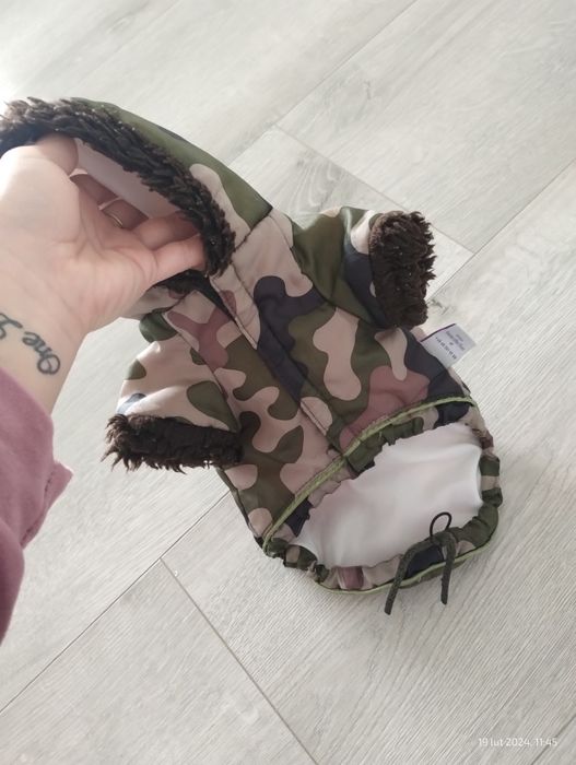 Kurtka dla małego psa