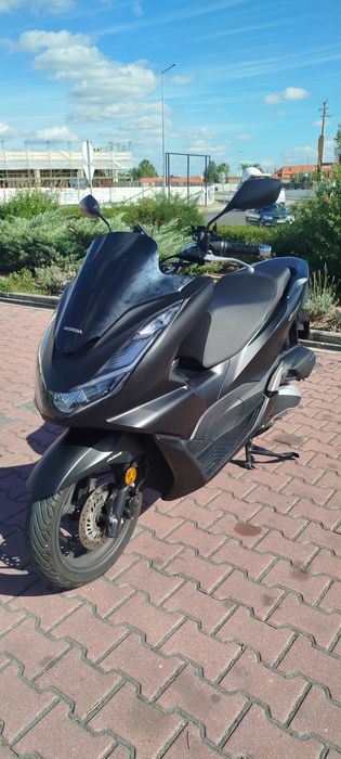 Honda PCX 125 Preta