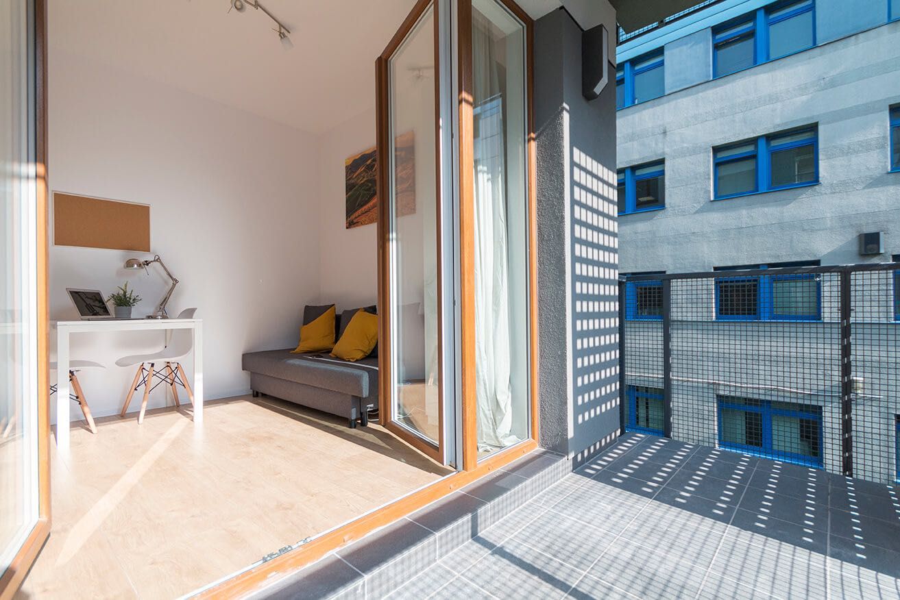 Piękne studio Mokotów BALKON-Cybernetyki 2F- Galeria Mokotów/Chopin