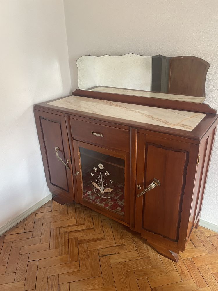 2 Moveis Aparadores