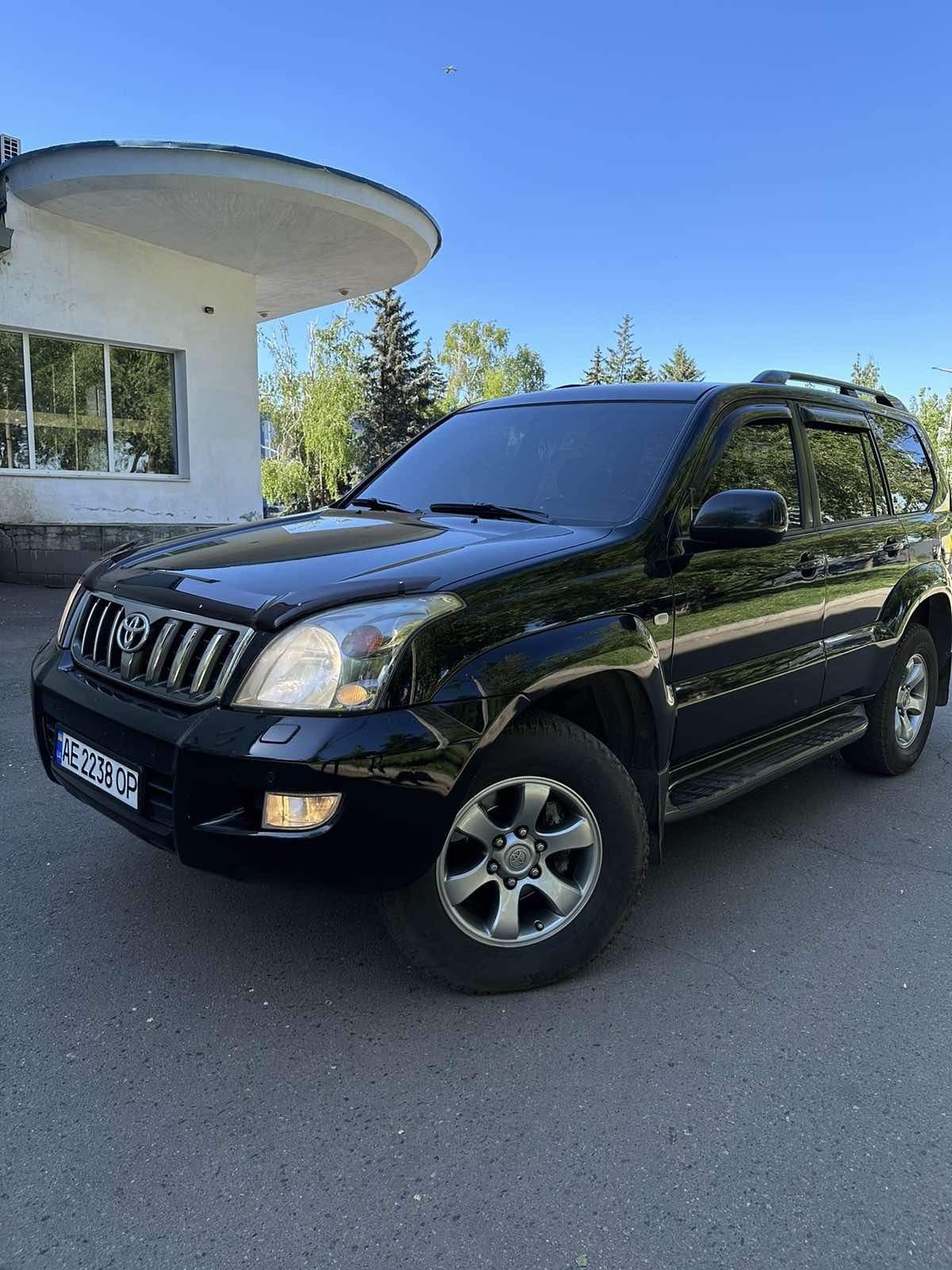 Продам  Toyota Land Cruiser Prado 120