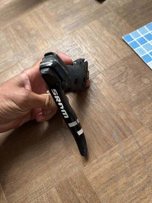 Desviador traseiro + manete direita SRAM Force 10v