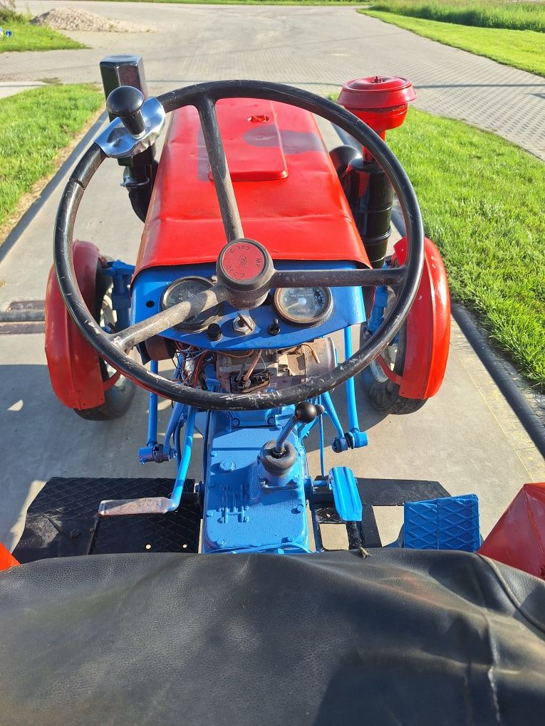 Ursus c 330 ogrodniczy/sadowniczy nie mtz zetor