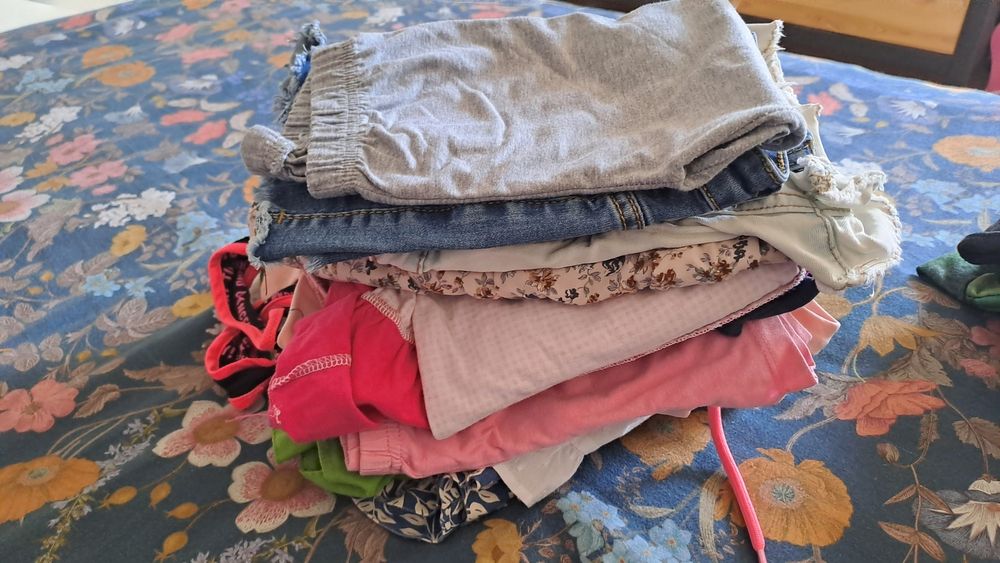 Lote de menina 4,5 anos