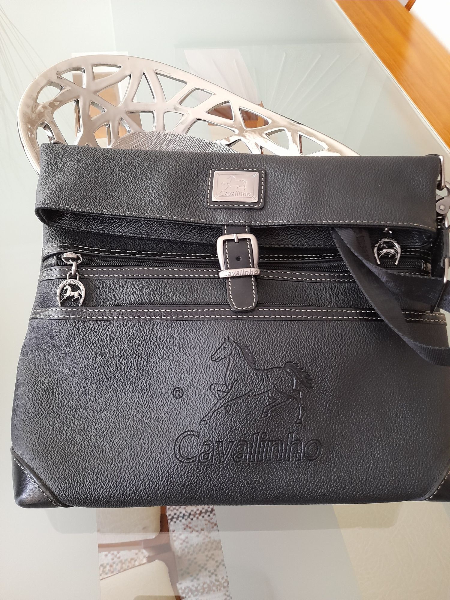 Bolsa cavalinho preta