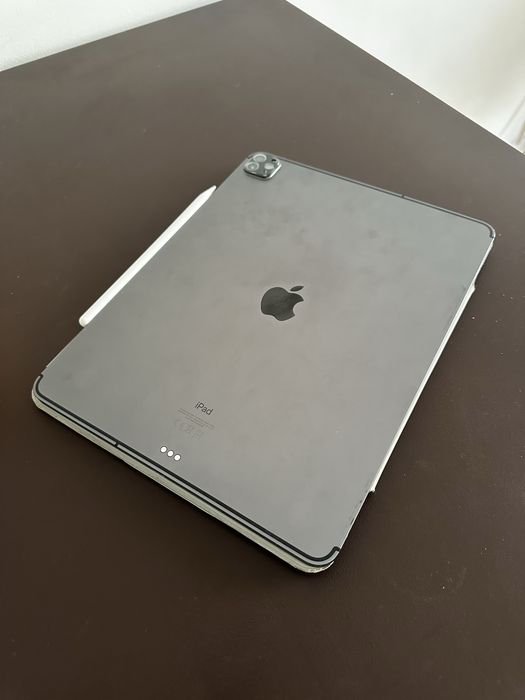 Ipad Pro 12,9 256gb WIFI+CELLULAR e APPLE Pencil, 3 capas