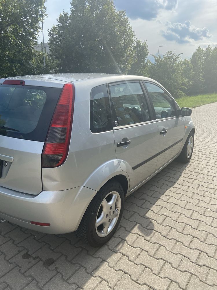 Ford Fiesta Ghia