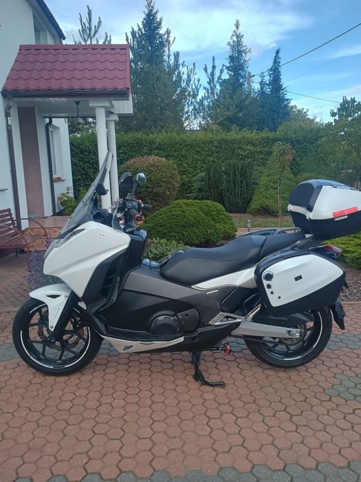 Honda INTEGRA Limited EDYTION Model NC 750 DE automat 2015
