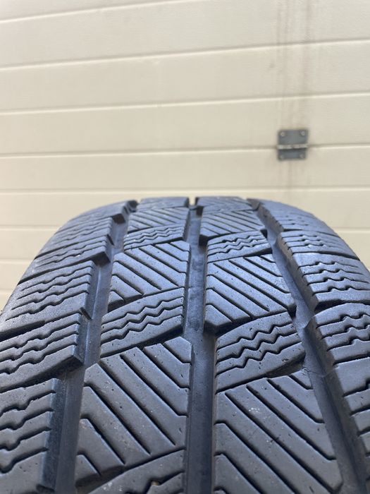 1x Opona Sunfull Zimowa 235/65 R16C jak nowa!