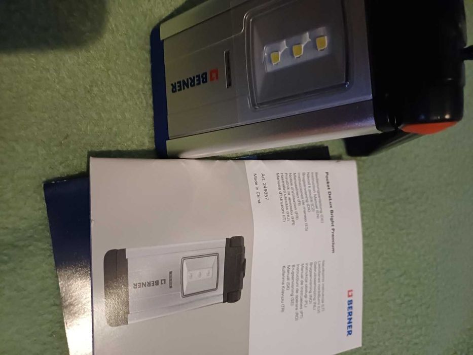 Sprzedam latarkę berner pocket delux premium