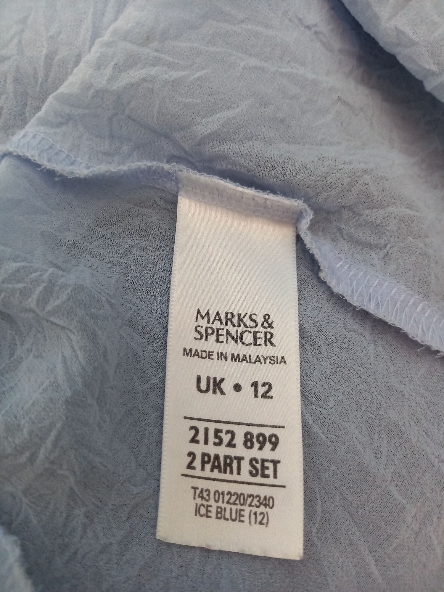 Niebiesciutka bluzeczka  M&S rozmiar 12