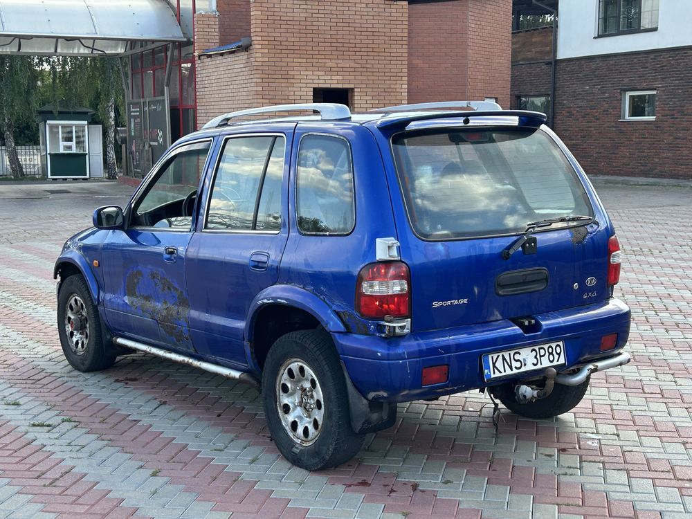 Продам Kia Sportage 4x4