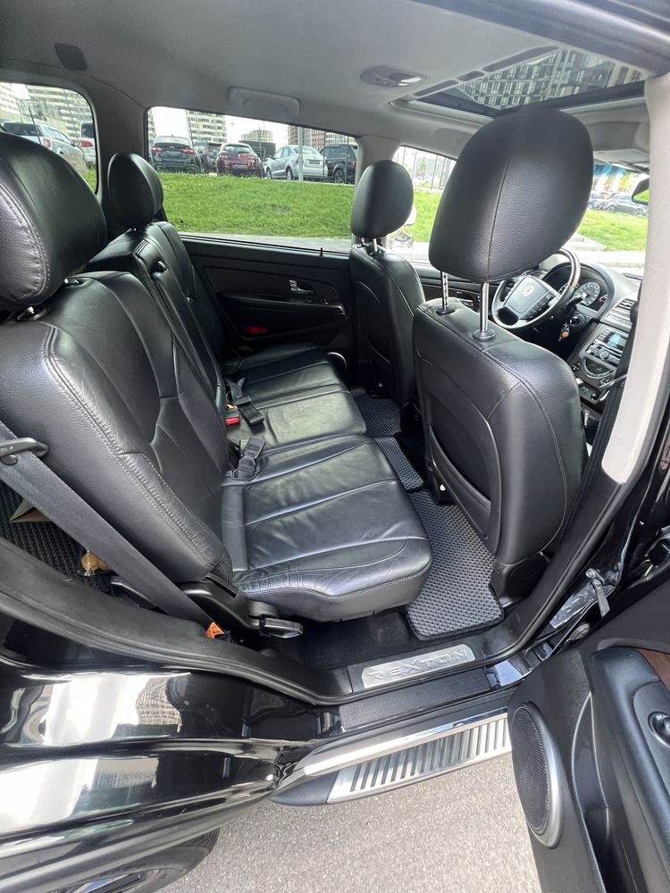 SsangYong Rexton W 2.7D 2013 рік в максимальній компл Власник з салону