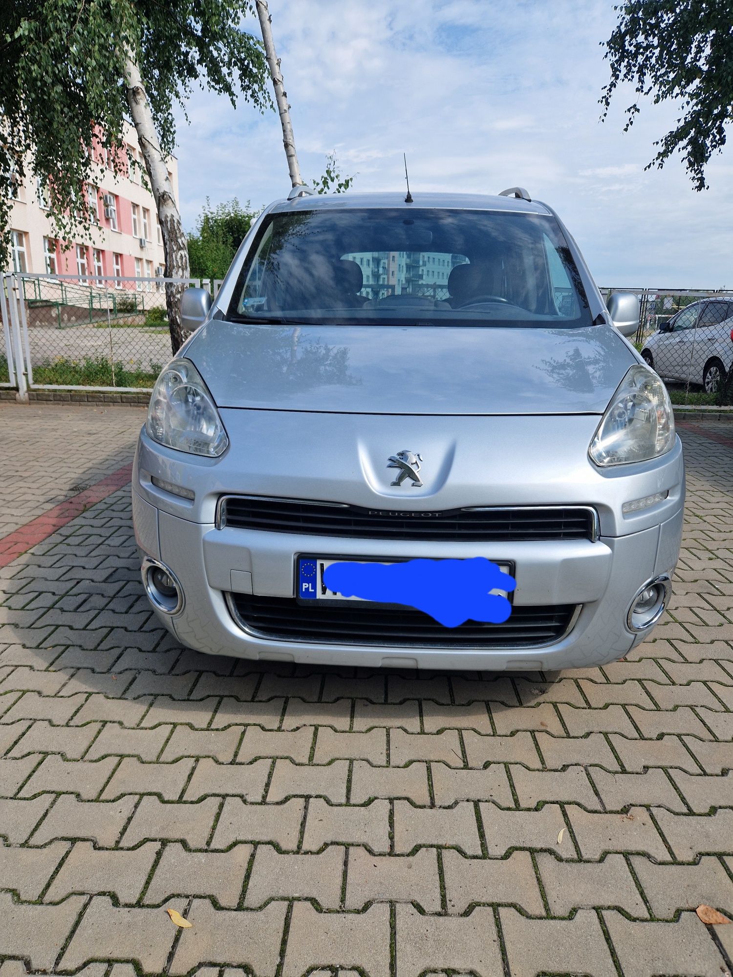 Peugeot partner   tepe HDI krajowy klimatyzacja 5 osób, hak, relingi