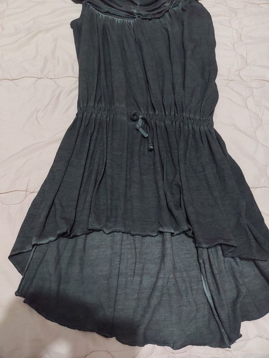 Vestido novo pintado à Mão