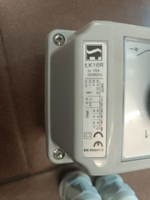 Wyłącznik główny , apator ŁK16R-11.828 OB2 16A