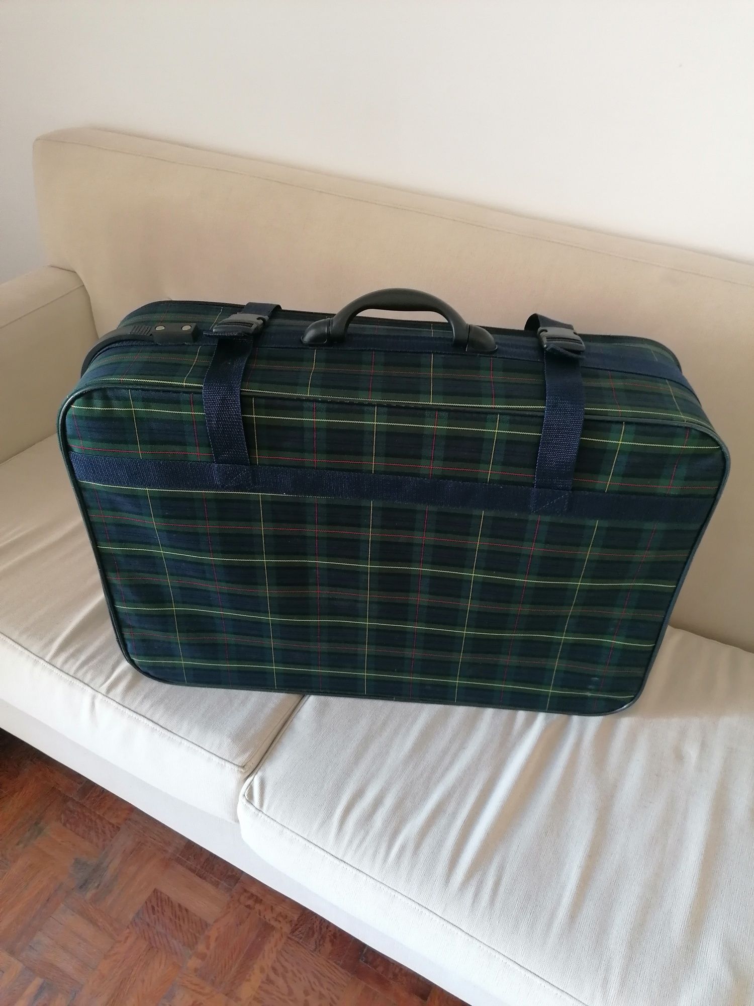 Mala de Viagem Grande Porão - 72x47x19cm - Trolley Bag