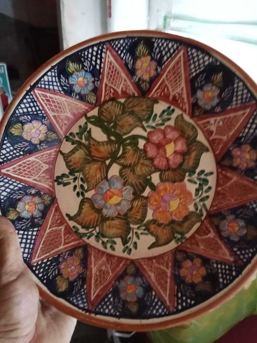 Vendo prantos decorativos em barro