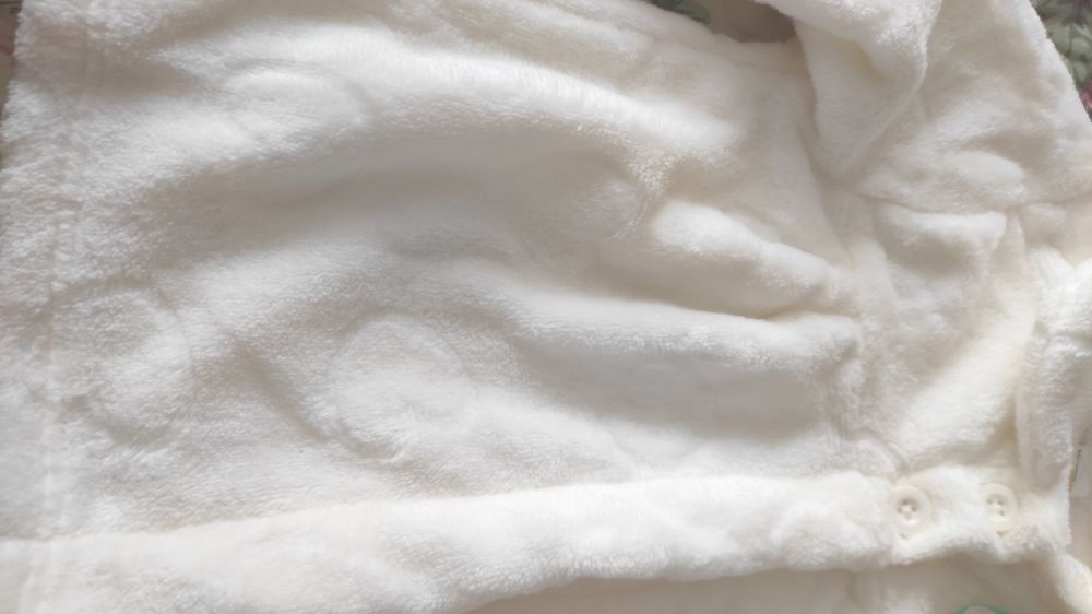 Кардіган для дівчинки LC WAIKIKI на 18-24 місяці.