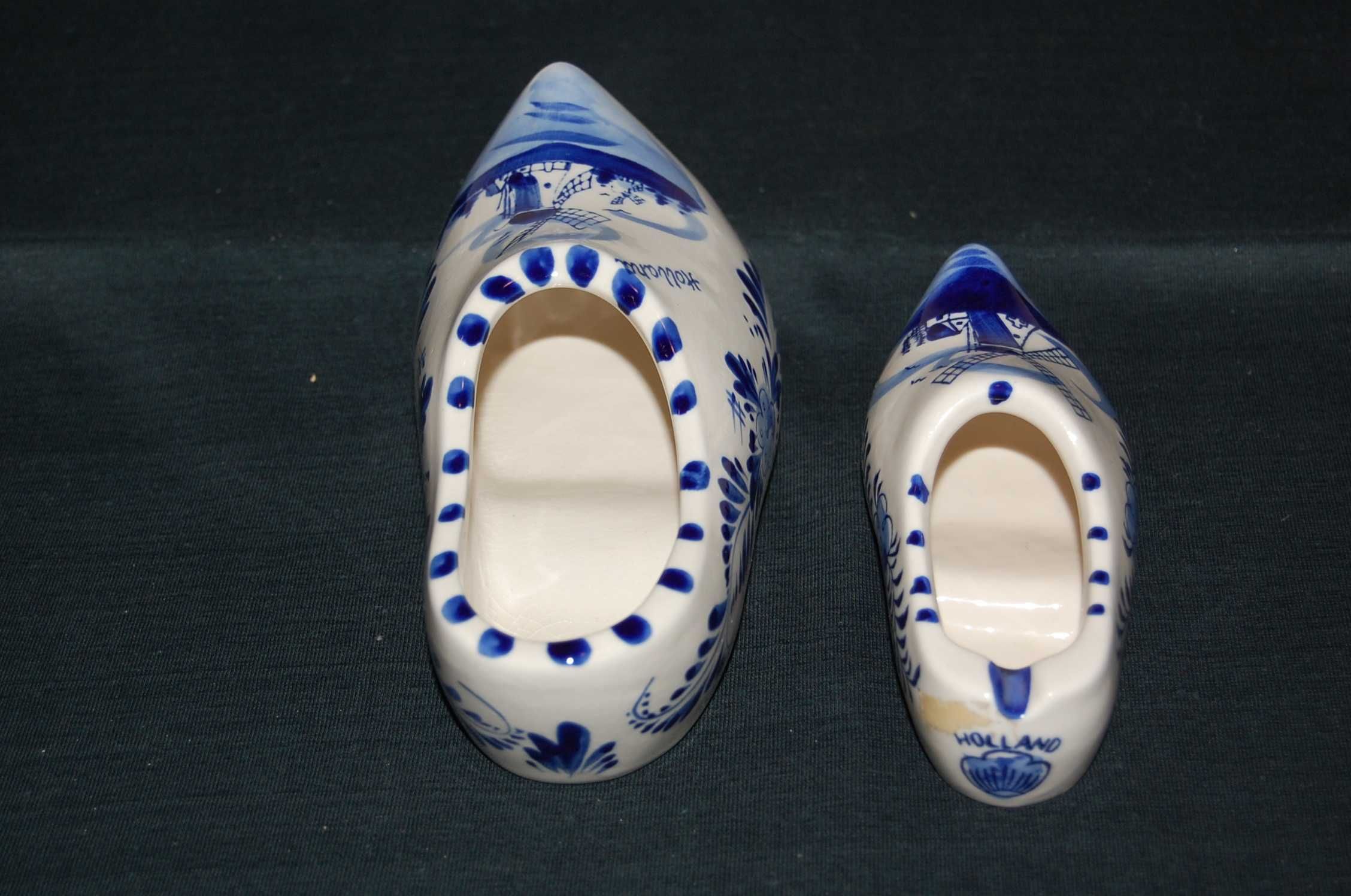 Buty ceramiczne, ręcznie malowane, syg. Holland Delft - 19 i 14,5 cm