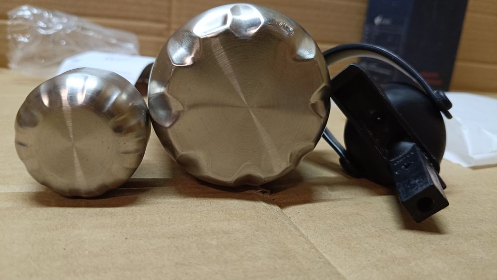 AORIN Butelka na wodę ze stali nierdzewnej 500ml uszkodzona