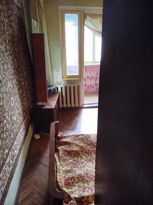 Здам в оренду кімнату на Воскресенці. Без застави!