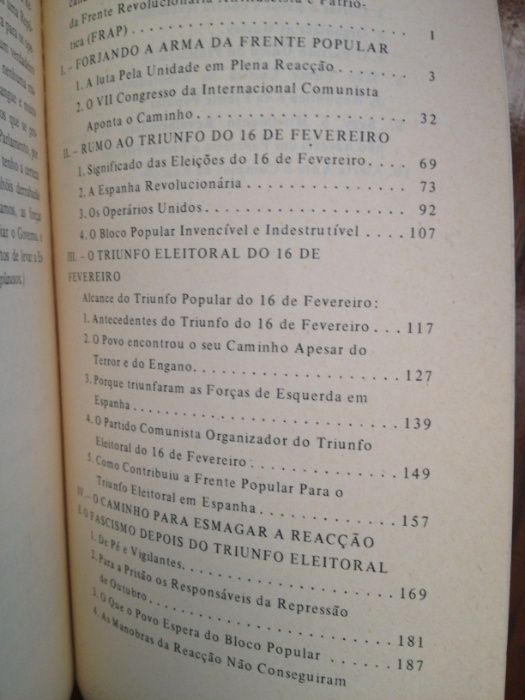Três anos de luta contra o Fascismo em Espanha (3 vols.)