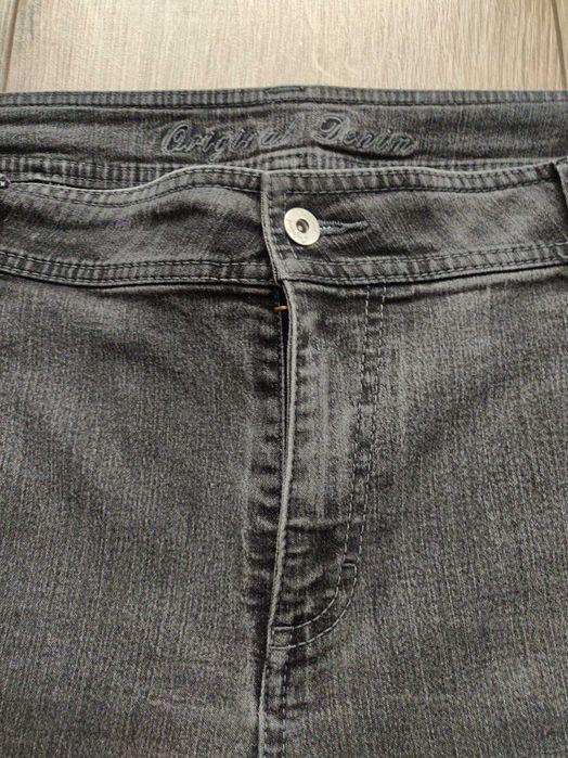 Джинсы  женские Originzl denim 20 ( большой размер 60-62 ) черные