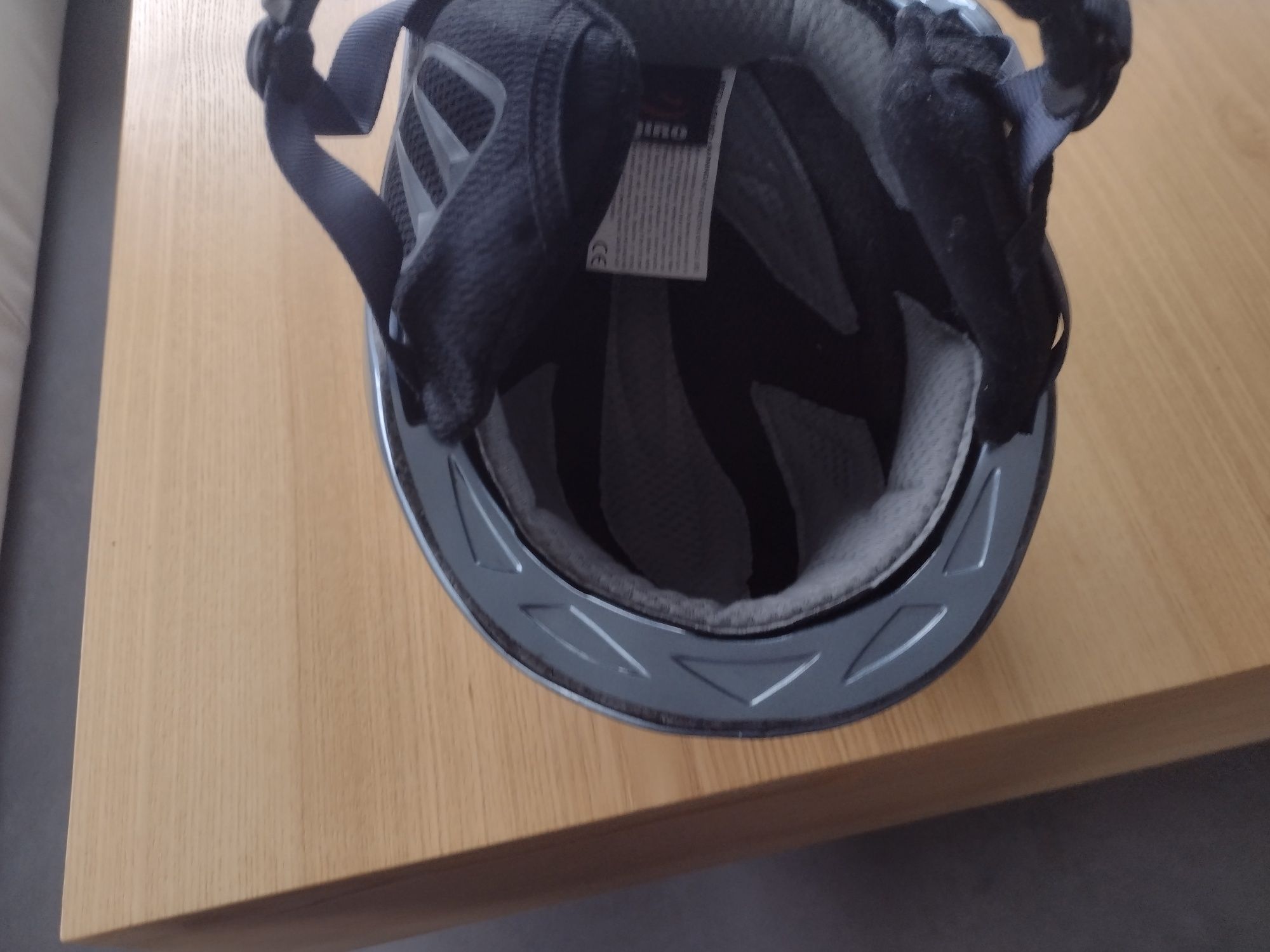 Kask narciarski GIRO