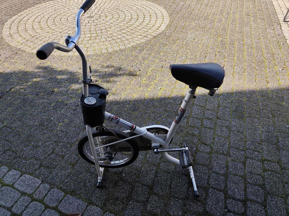 Rower stacjonarny Uniwersal