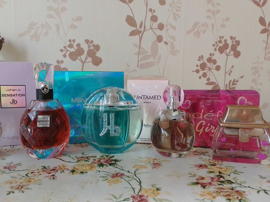 Hugo Boss, S. T. Dupont, Davidoff, Hermes, Missoni, Moschino, Lalique.