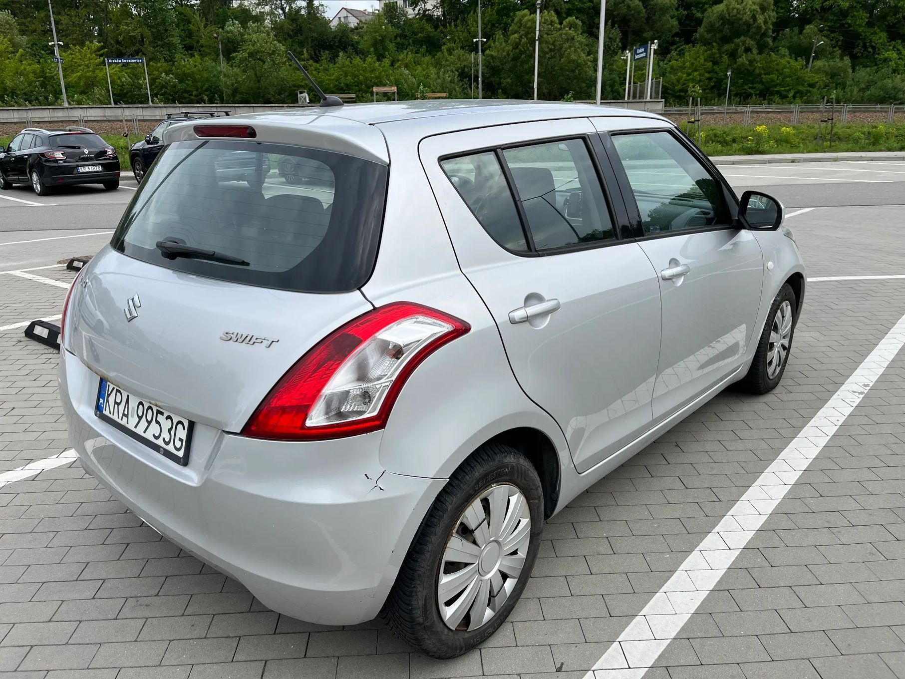 Suzuki Swift Suzuki Swift 1,2 serwisowany w ASO