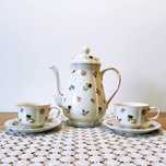 Dzbanek i filiżanki Villeroy & Boch Petite Fleur