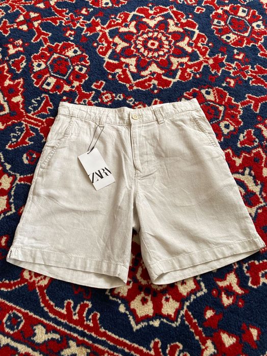 Шорти ZARA у розмірі M