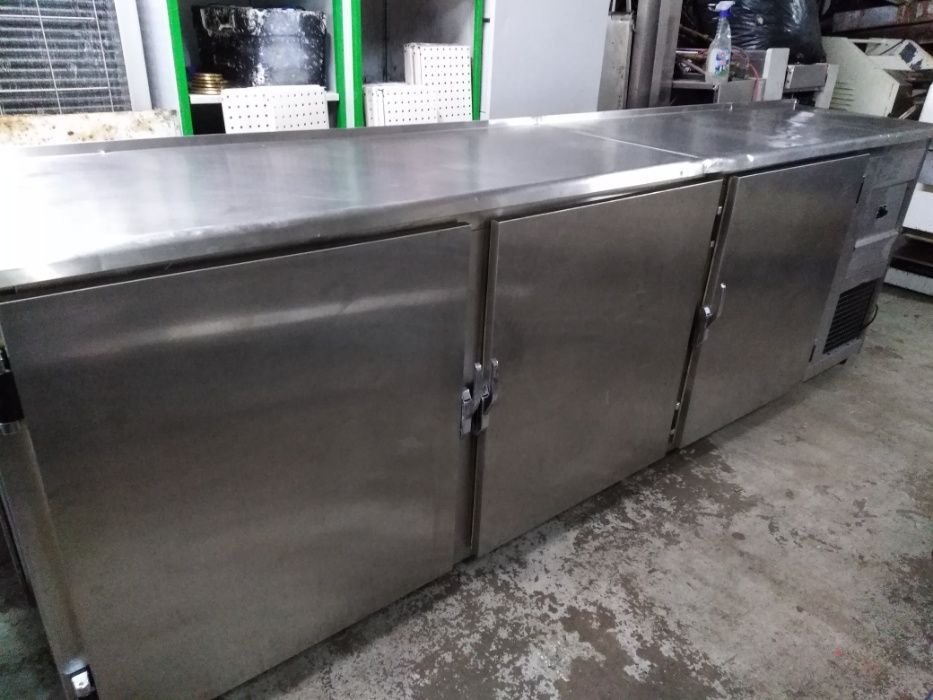 Balcão de Refrigeração inox 3 portas capacidades para 30 Tabuleiros