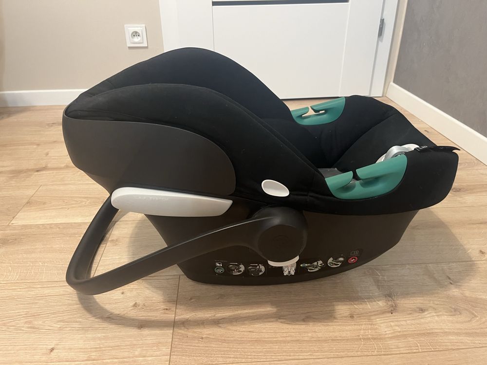 Cybex Aton B2 iSize + wkładka