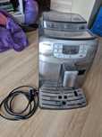 Automatyczny express Philips Saeco Intelia
Automatyczny ekspres do kaw