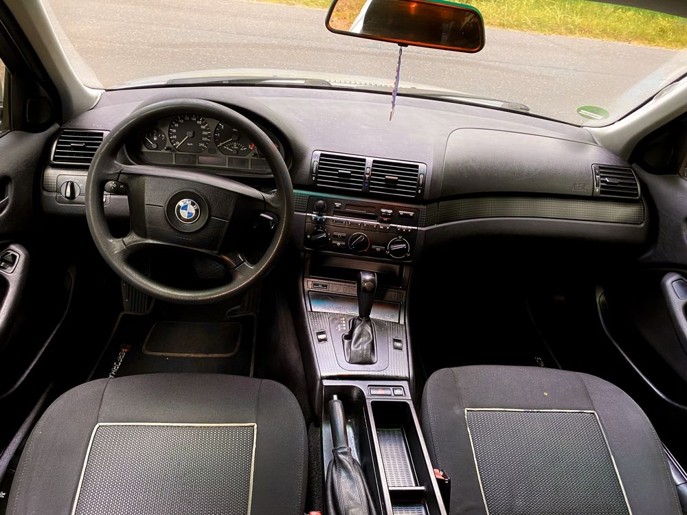 BMW e46 1.8 Benzyna Lift 2002r Automat *Mały przebieg*